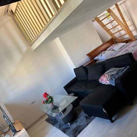 Mezzanine Apartment มงต์เปอลิเยร์ ภายนอก รูปภาพ